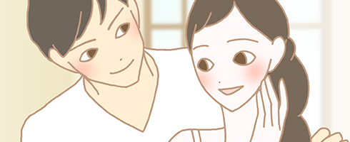 自然に話している男女