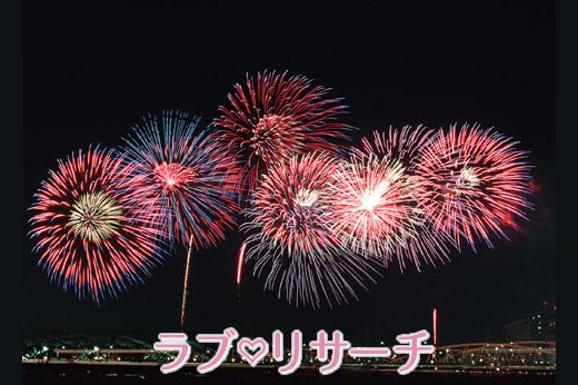 花火デートで彼をムラムラさせる！観覧場所別の誘惑テク3つ
