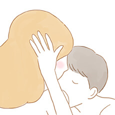 耳をふさいで、音を遮って違う場所を愛撫する