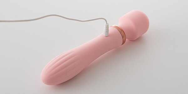 『デンマ＆イン　ピンク』の充電方法